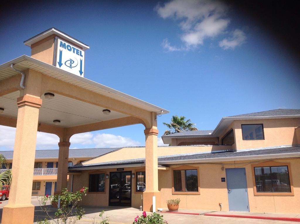 Executive Inn Groves Extérieur photo