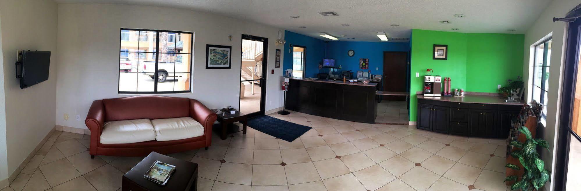 Executive Inn Groves Extérieur photo